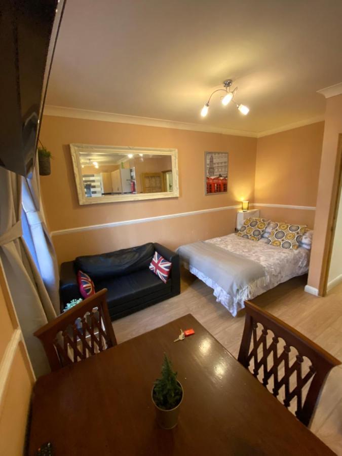Center Suites Apartment *