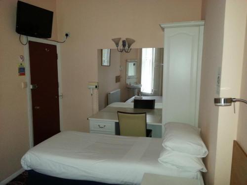 Hotel Manor London