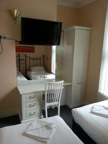 Hotel Manor London