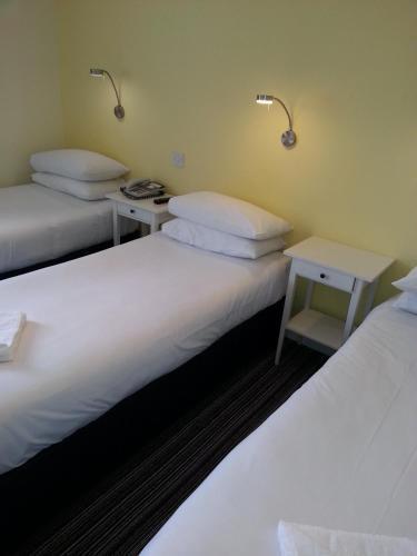 Manor London
