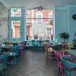 Paddington Park Hotel