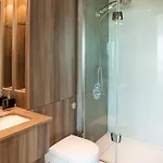 St Georges Wharf Apartments