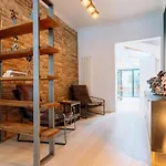 Luxury And Bright Bedrooms In Queens Park
