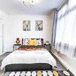 Gorgeous 4 Bedrooms, 5-Baths House In Central London Near Edgware Road, Oxford Street, Hyde Park