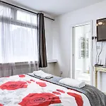 Gorgeous 4 Bedrooms, 5-Baths House In Central London Near Edgware Road, Oxford Street, Hyde Park