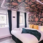 Welcomestay Fitzrovia Two Bed Apartments - Sleep In Opulent Luxury