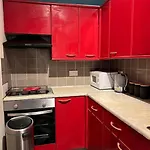 1 Bedroom Flat In Kings Cross! London