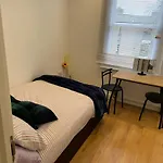 Double Room With Shared Bathroom In Private Self-Contained Flat You Will Share With One Other Person In Family House 2 Minutes Walk From Tufnell Park Tube Station 15 Minutes Walk From Camden Town