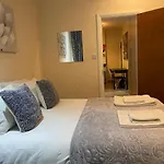 Anazing Studios 2 - North East London - Chingford