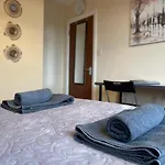 Anazing Studios 2 - North East London - Chingford