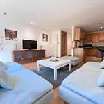 Kensington Luxury Apartments