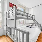 3-Bedroom Flat In London Sleeps 14 Hy1