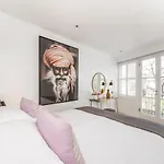 Grand Kensington House