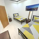 2-Bedroom Apartment In Tooting