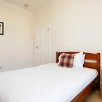 Veeve - The Tranquil Townhouse