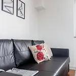 Amazing 1 Bedroom Apartment, Barons Court