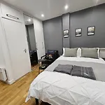 Gdy0 - The Green Dragon Apartment