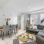 Hyde Park/Paddington Flat