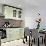 Hyde Park/Paddington Flat