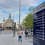 3-Bed Apartment In King\'S Cross Central London