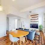Modern 1Bd Flat In Clapham Old Town