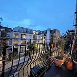 Large, Plant Filled Flat With Balcony