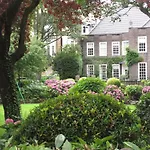 Ultra Massive House By Hyde Park