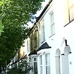 Cozy Rooms Or Apartment In London Townhouse Fast Links To Central