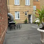 Studio Flat Without Kitchen At Kentish Town