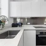1Br Harrods Hydepark Knightsbridge Kb91