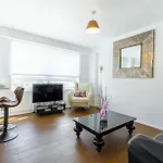 Charming 1 Bedroom Serviced Apartment In Camden
