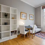 Fulham Road Apartments