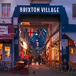 Arty Escape In Central London - Zone 2