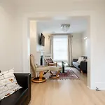 Luxury 3Brs House In The Heart Of Victoria
