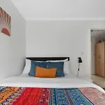 Old Street Apartments By Morethanstays