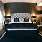 Karma Sanctum Soho Hotel