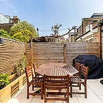 Luxury Fulham Retreat