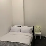 Room 2 • Double Bed In London King\'S Cross