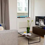 Bob W Tower Hill Residences