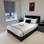 Beautiful 3Bed3Bath Kensington