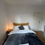 Private Rooms In Victorian House, Forest Hill, London