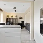 Amazing 4Br Flat With Beautiful Terrace