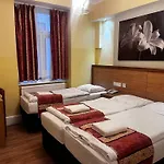 Shakespeare Hotel