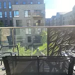 Modern 1 Bedroom Flat