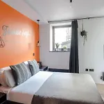 The Good Vibes Parlour - Covent Garden - By Frankie Says