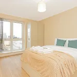 Lit 2Br Flat With Balcony Near Canary Wharf, 1Min Dlr