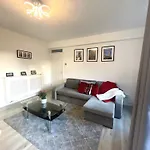 Comfortable Flat Near To Central London