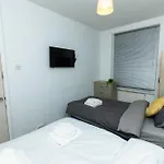 Tranquil 2Br In Paddington