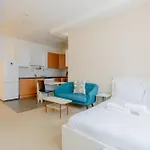 Charming 1Bd Flat In A Victorian Chocolate Factory