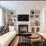 Rare Find, Beautiful Home On Chelsea Green